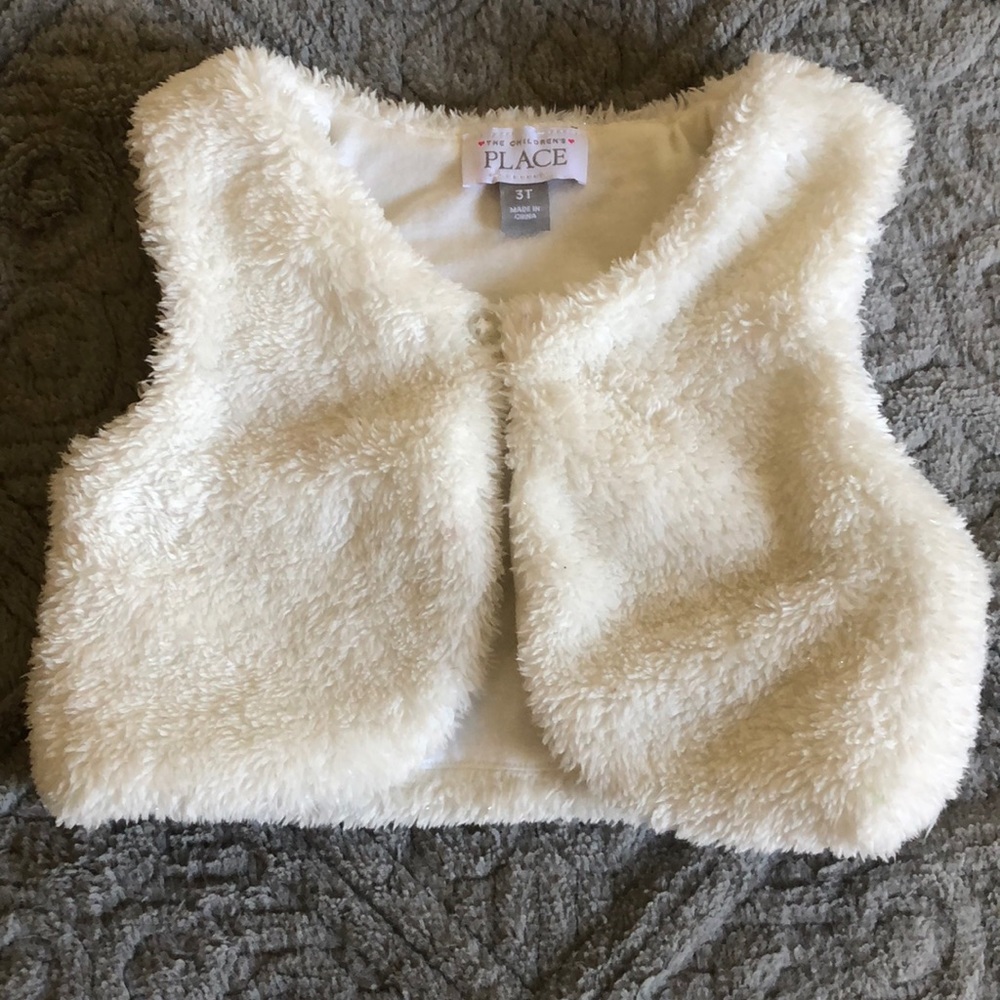 Soft, short vest